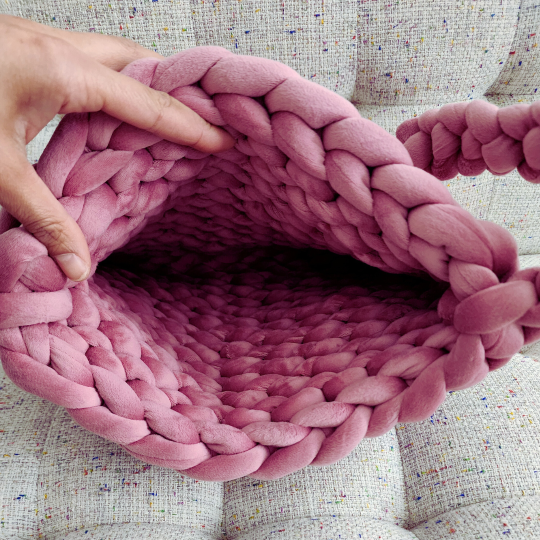 Large Single Stitch Mauve Velvet Chunky Yarn Crossbody Bag