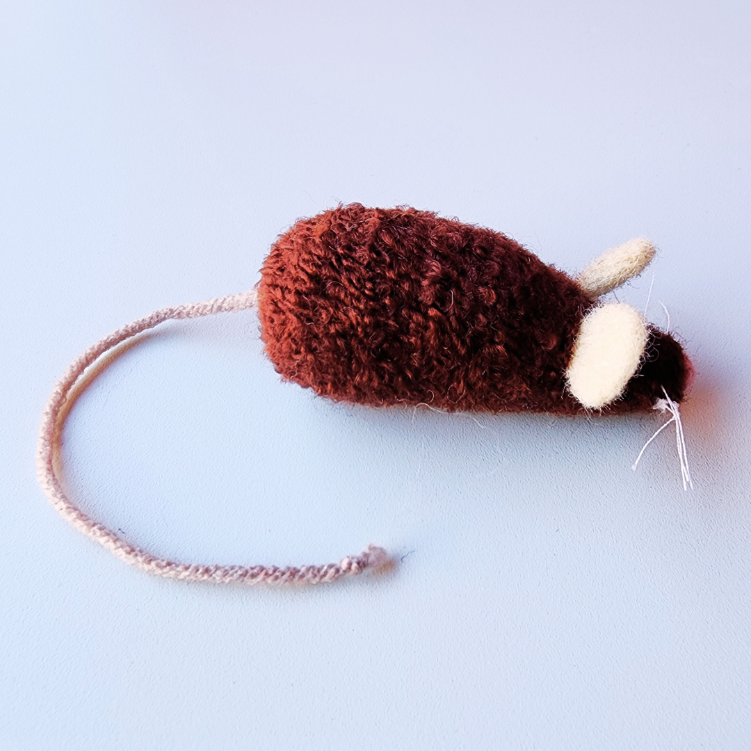 Handmade Catnip Mouse Cat Toy, Durable Wool & Acrylic
