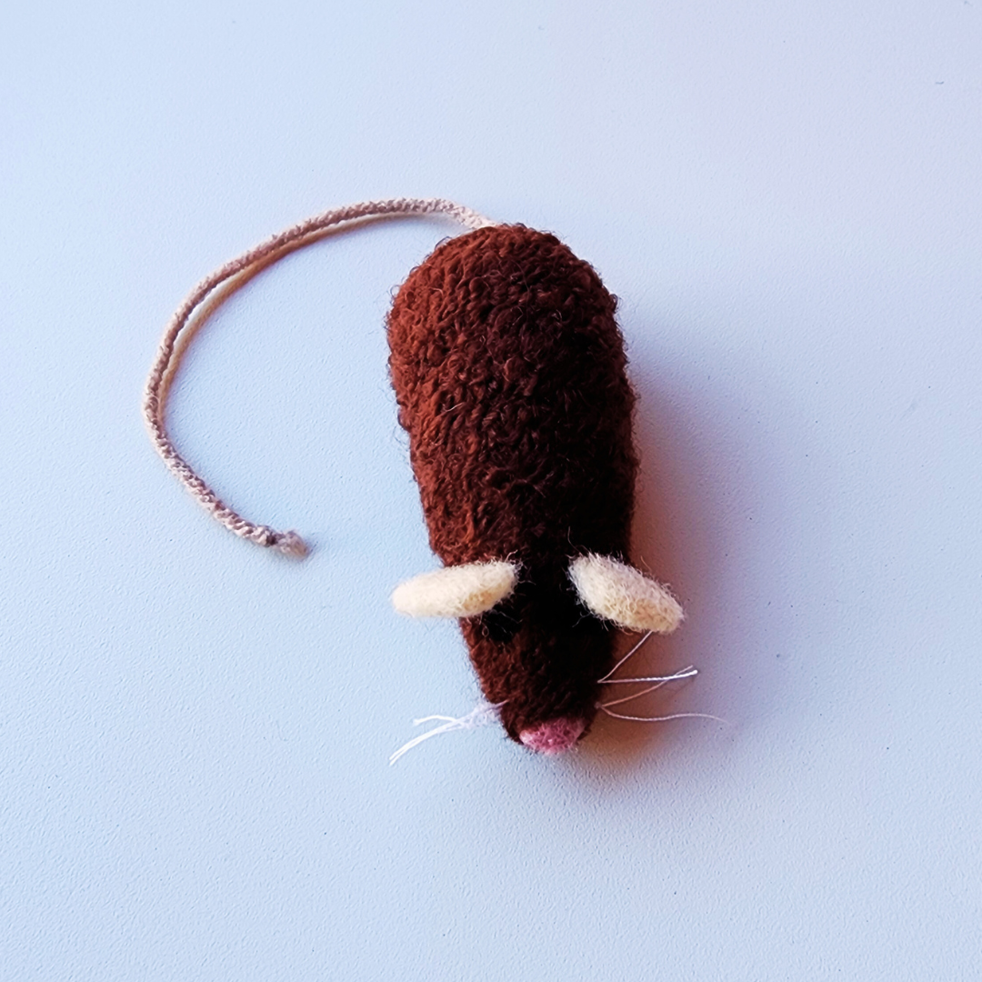 Handmade Catnip Mouse Cat Toy, Durable Wool & Acrylic
