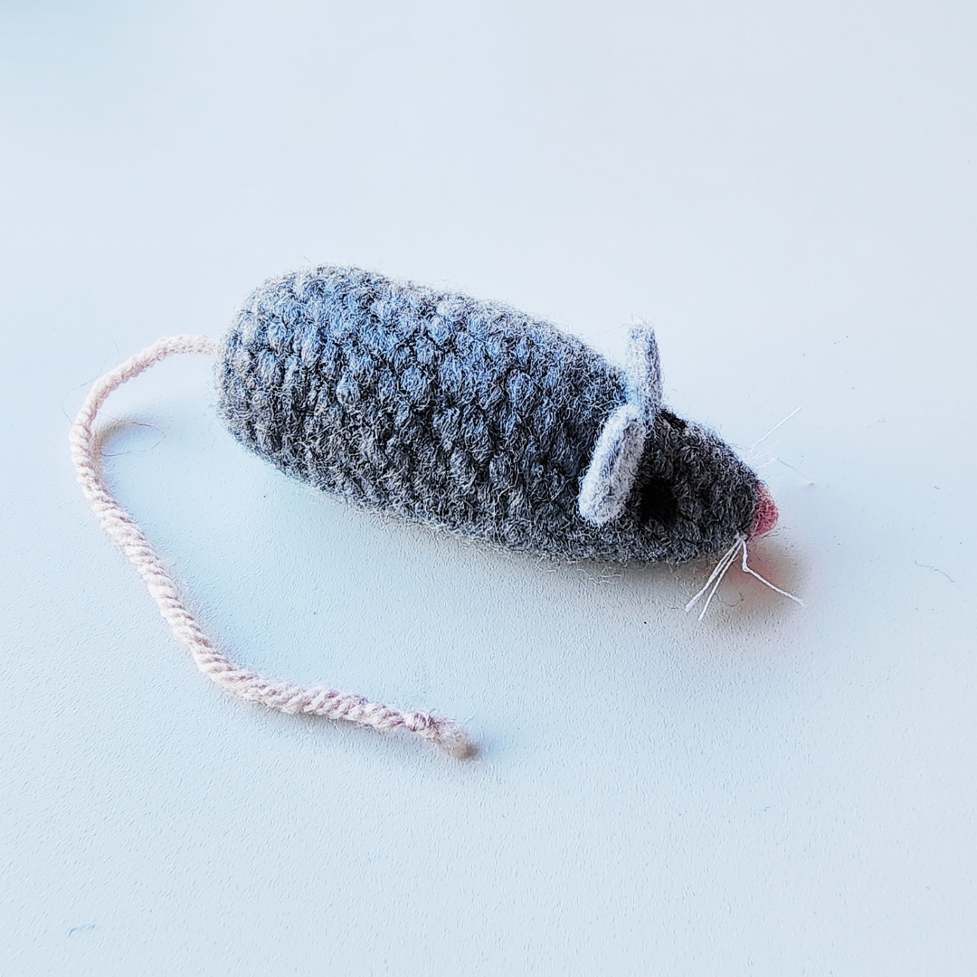 Handmade Catnip Mouse Cat Toy, Durable Wool & Acrylic