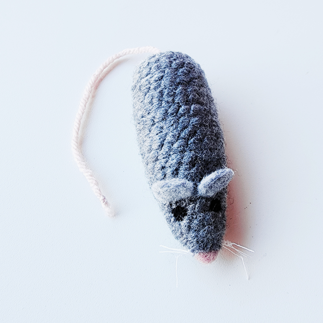 Handmade Catnip Mouse Cat Toy, Durable Wool & Acrylic