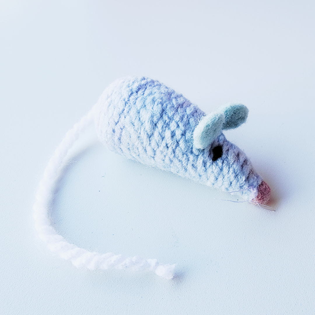 Handmade Catnip Mouse Cat Toy, Durable Wool & Acrylic