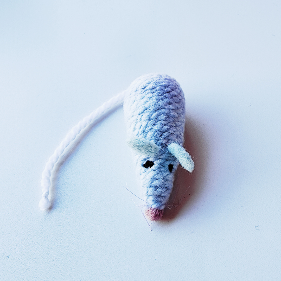 Handmade Catnip Mouse Cat Toy, Durable Wool & Acrylic