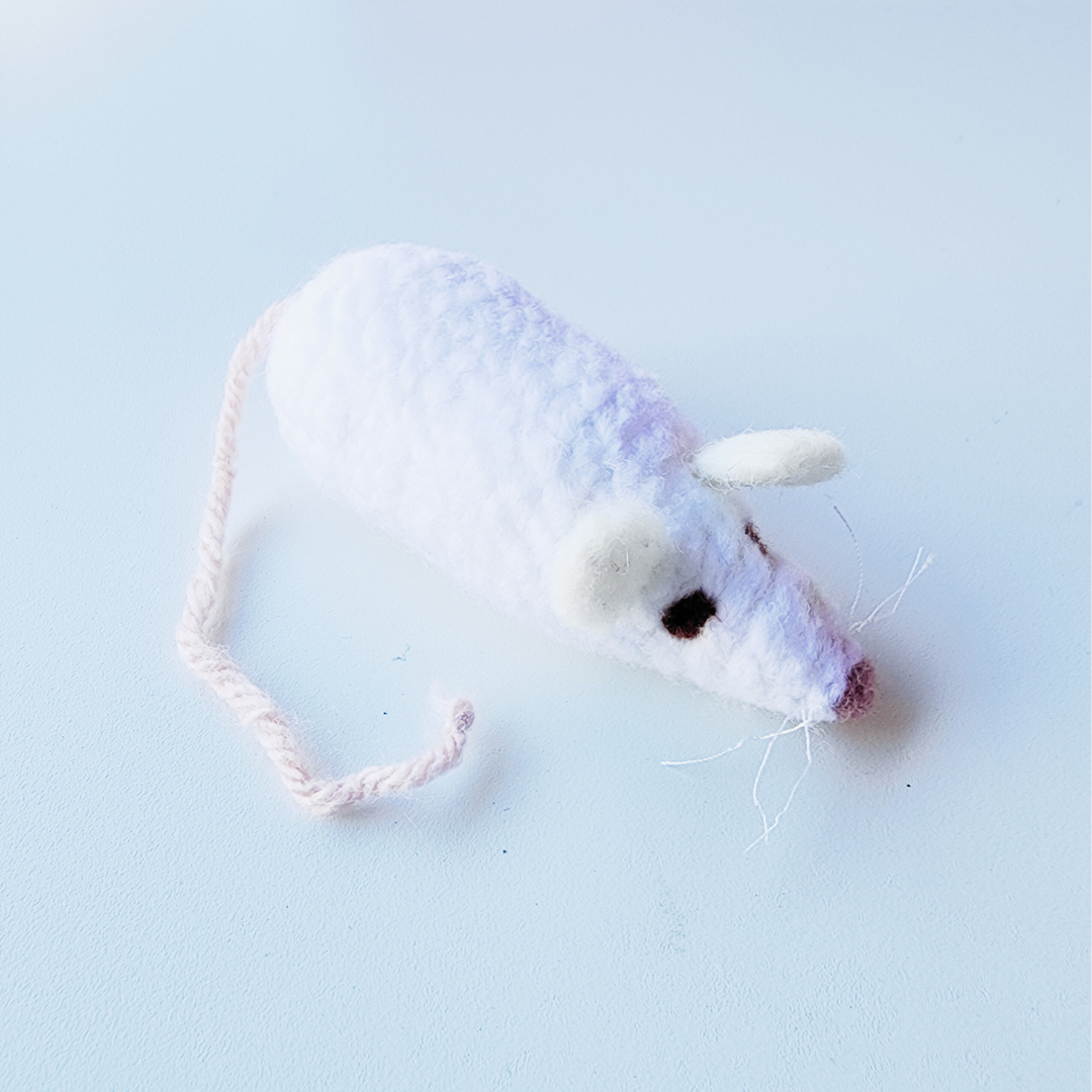 Handmade Catnip Mouse Cat Toy, Durable Wool & Acrylic