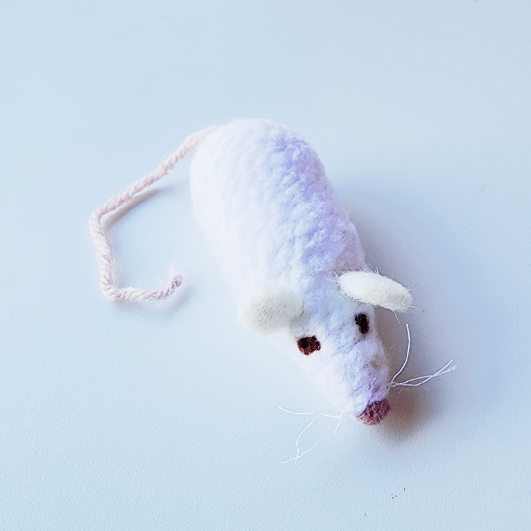 Handmade Catnip Mouse Cat Toy, Durable Wool & Acrylic