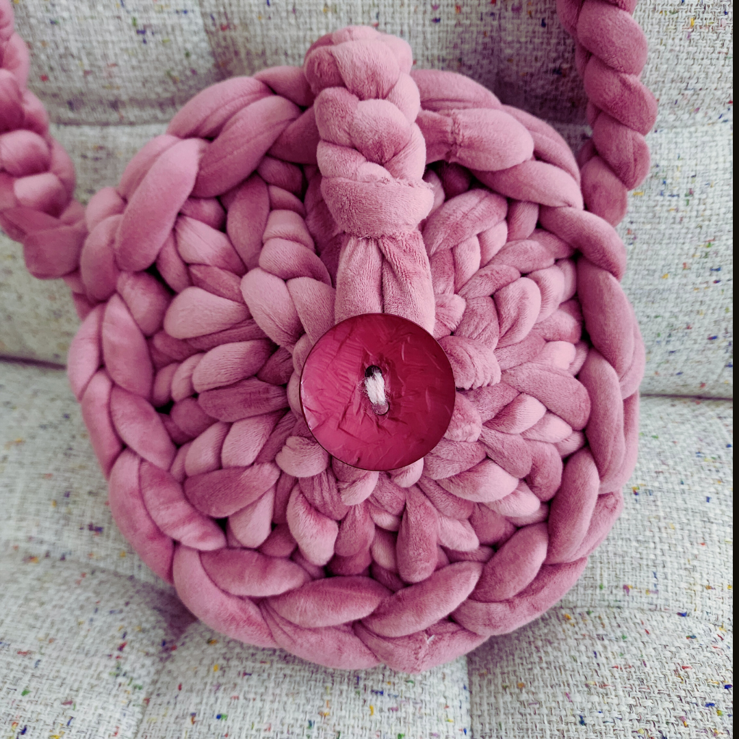 Round Mauve Velvet Chunky Yarn Crossbody Bag